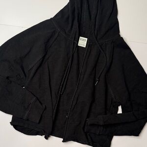 Pink Black Zip-Up crop Hoodie (like new!)
